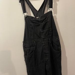 FREE PEOPLE OVERALLS SIZE 28
